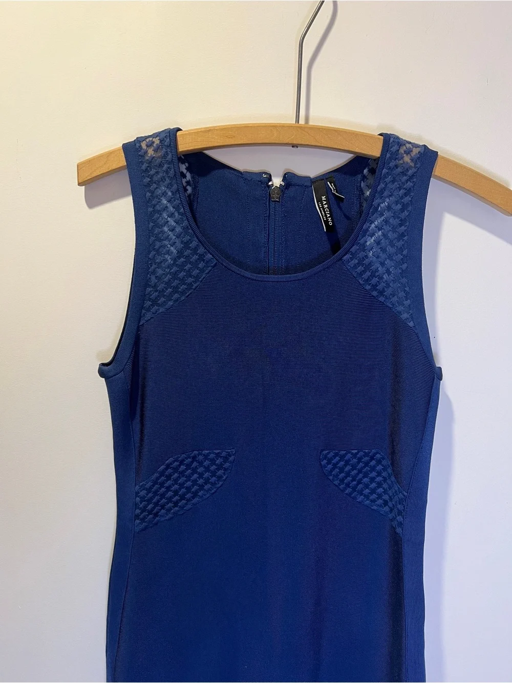 Marciano Royal Blue Textured Sleeveless Dress with Lace - size M - Picture 3 of 8